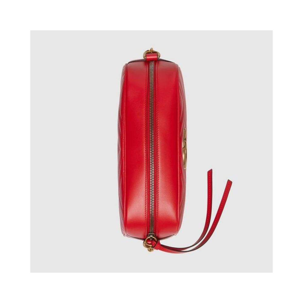 Gucci Quilted Chain Shoulder Bag with Double G Detail - Picture 5 of 6